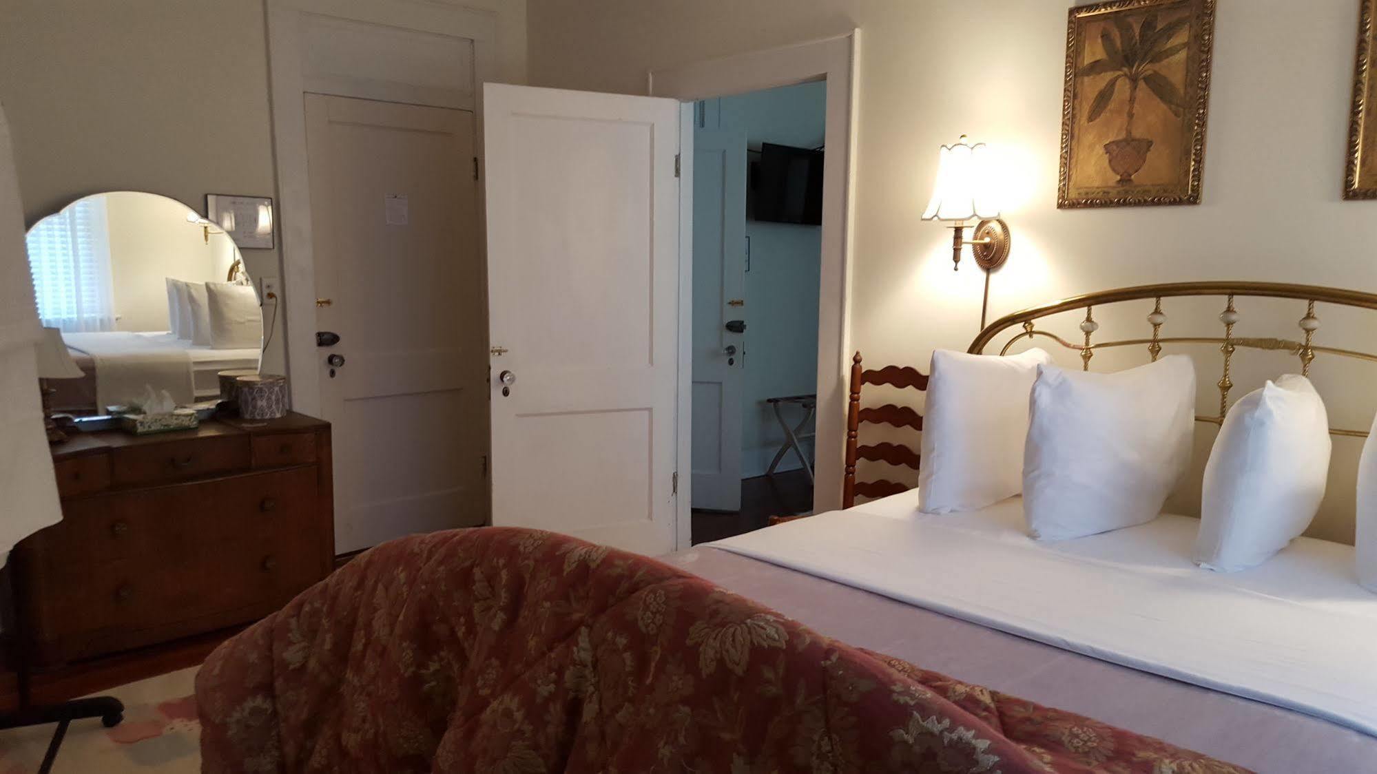 Putnam Lodge Hotel And Spa Cross City Dış mekan fotoğraf